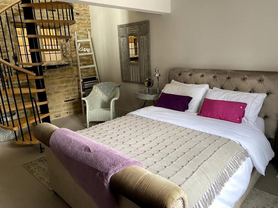 Historic Cotswold Chic Style For Uk Staycation Bourton-on-the-Water Zewnętrze zdjęcie